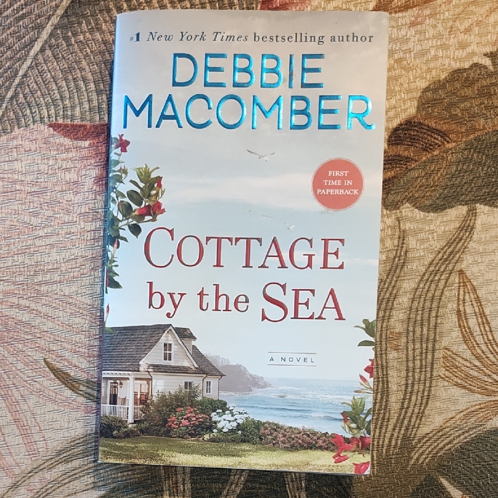 SPRING READING: COTTAGE BY THE SEA NOVEL